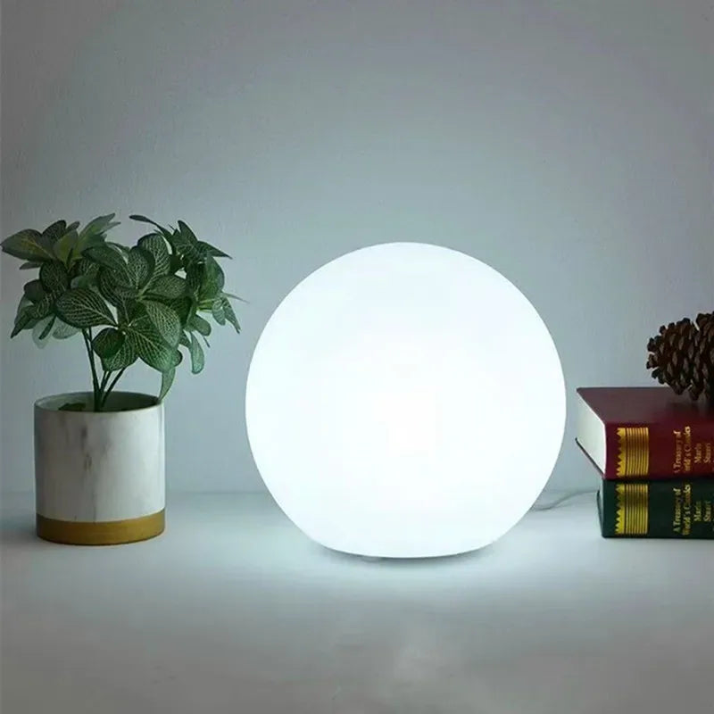 Halo Globe Lamp