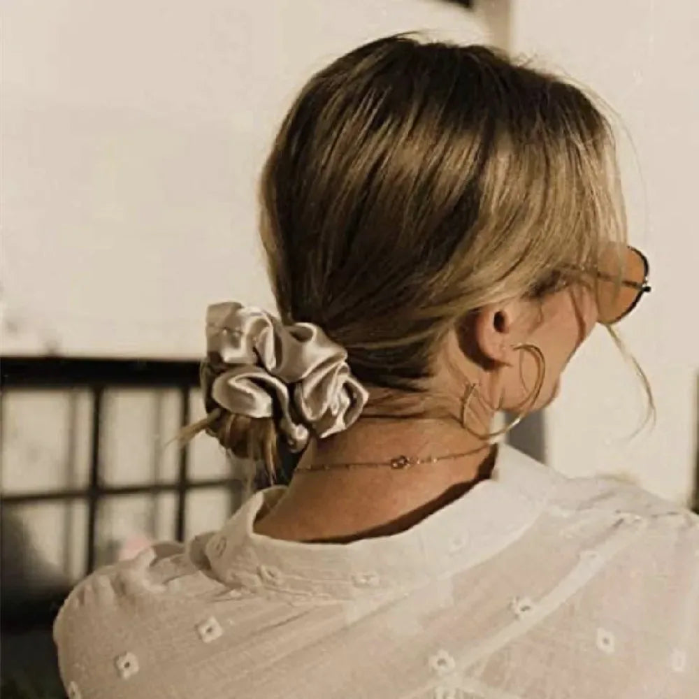 The Silke Scrunchie