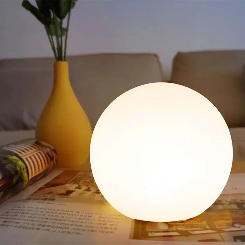 Halo Globe Lamp